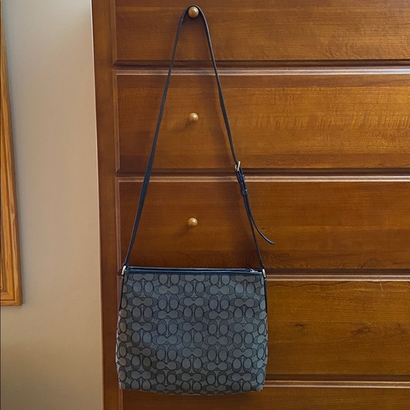 Coach Crossbody Bag - Picture 8 of 14